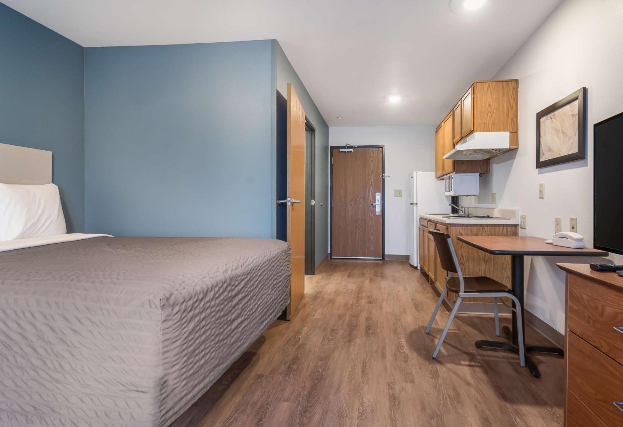 Extended Stay America Select Suites - Форт Майерс Екстериор снимка