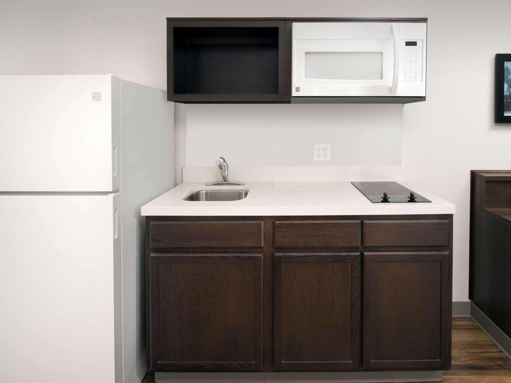 Extended Stay America Select Suites - Форт Майерс Екстериор снимка