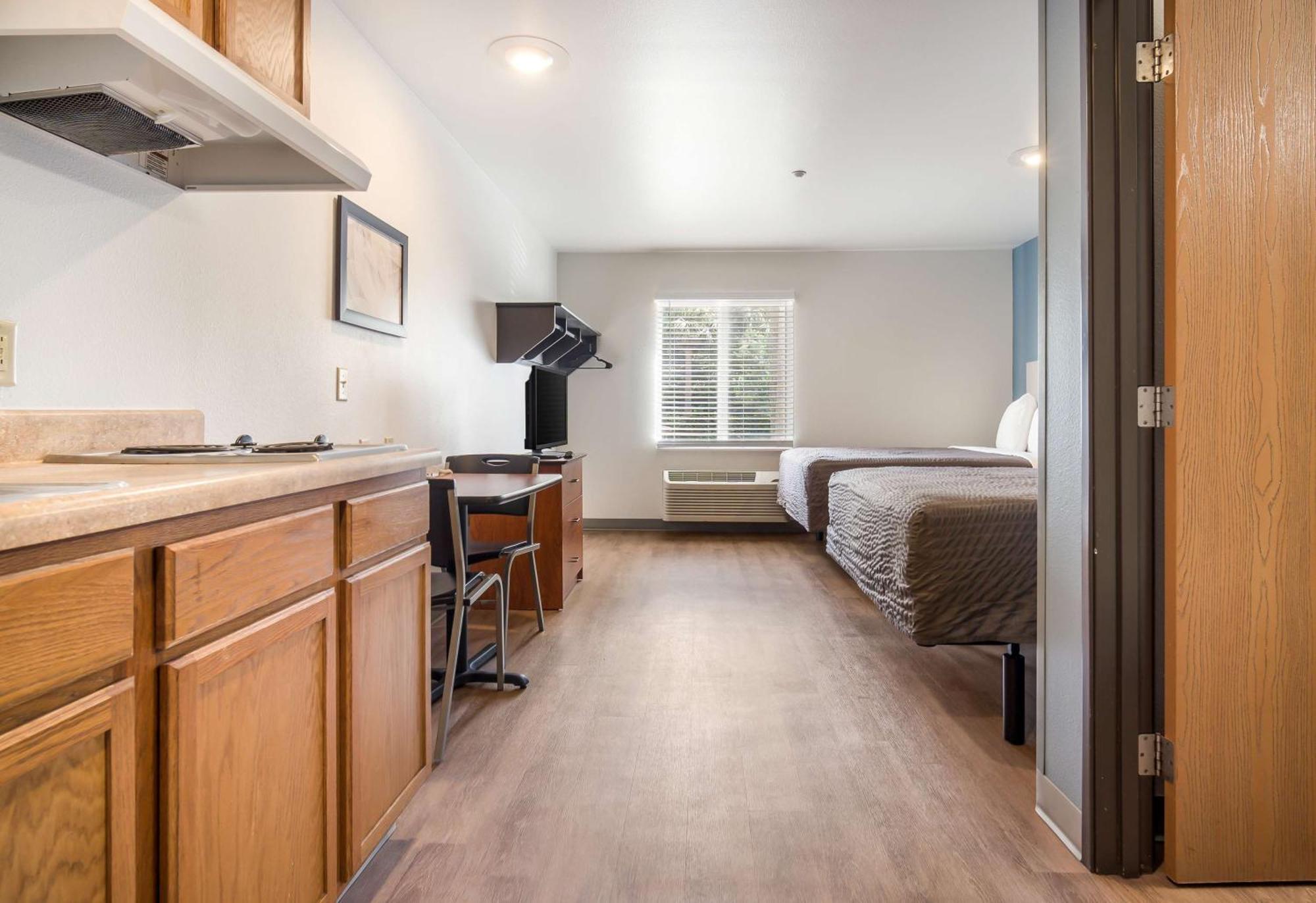 Extended Stay America Select Suites - Форт Майерс Екстериор снимка