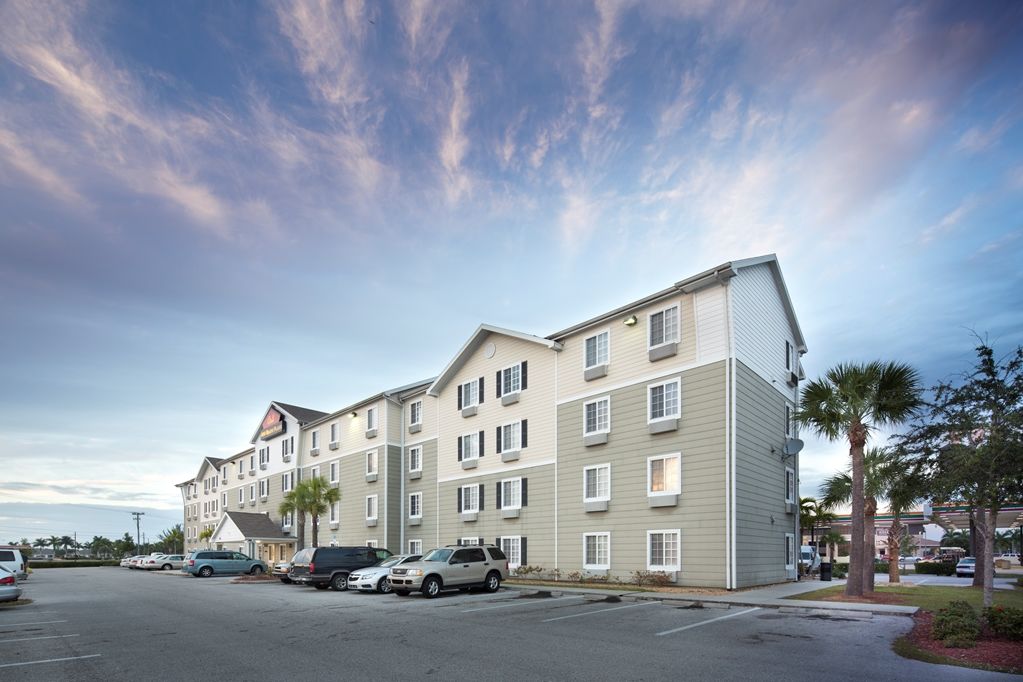 Extended Stay America Select Suites - Форт Майерс Екстериор снимка