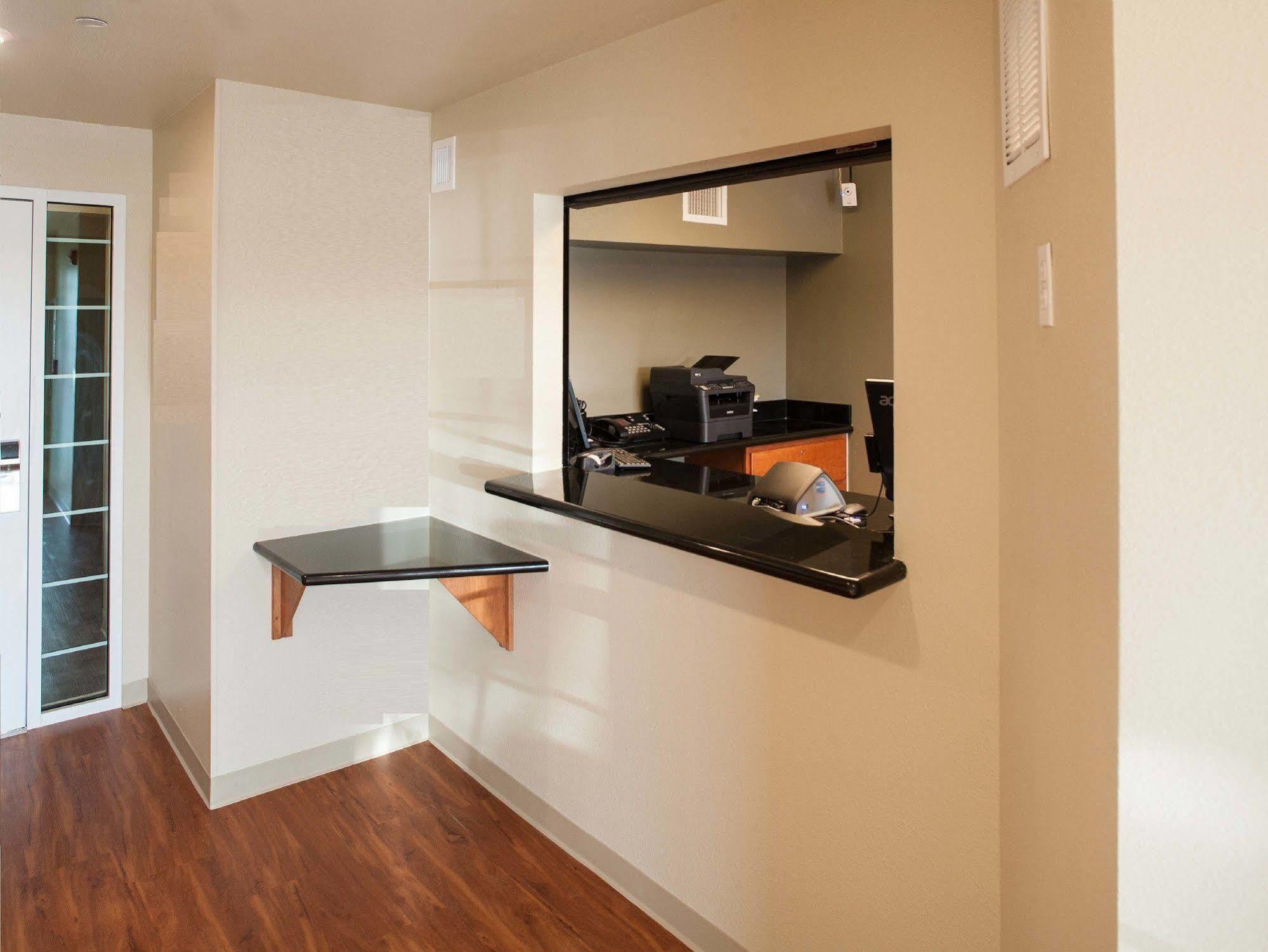 Extended Stay America Select Suites - Форт Майерс Екстериор снимка