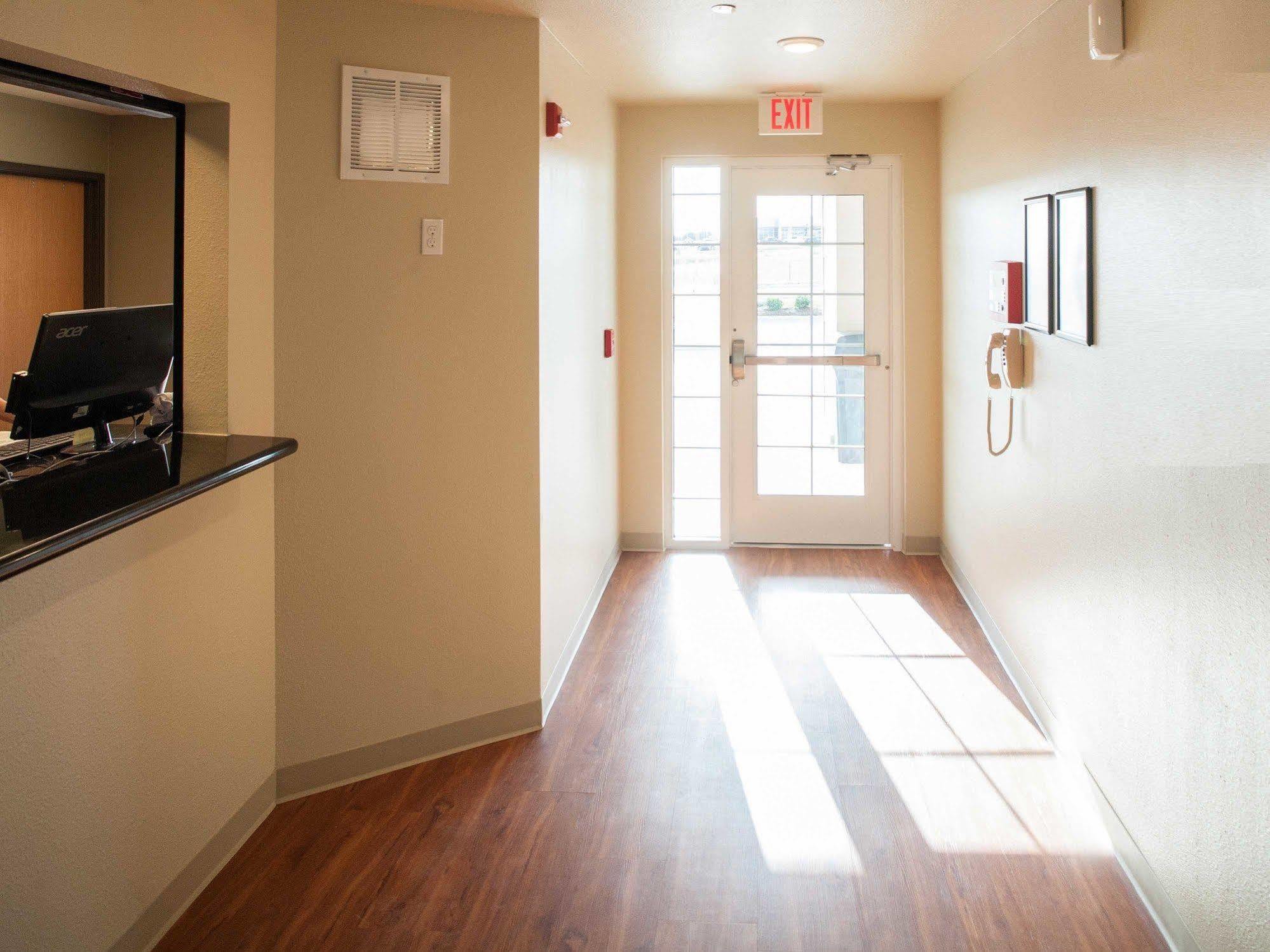 Extended Stay America Select Suites - Форт Майерс Екстериор снимка