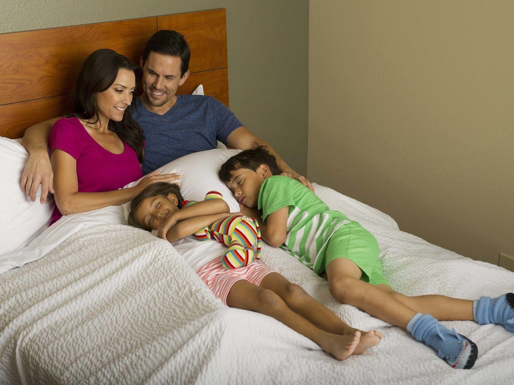 Extended Stay America Select Suites - Форт Майерс Екстериор снимка